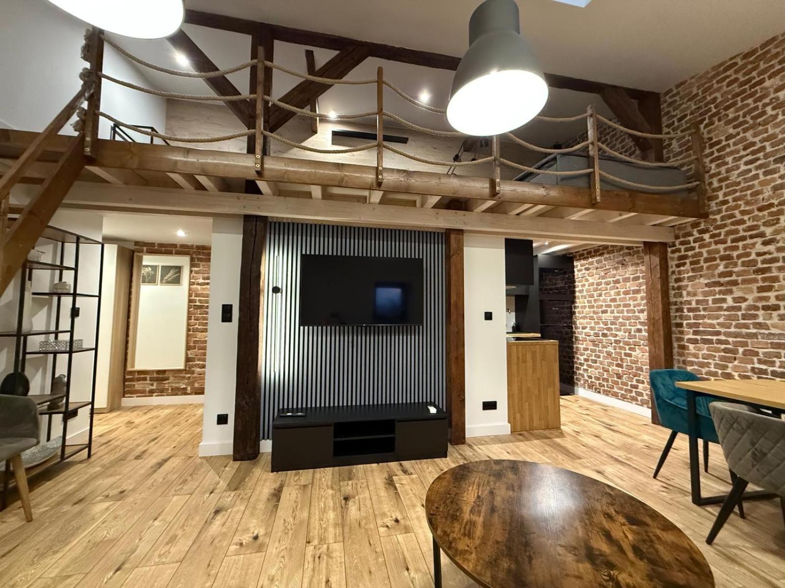 Loft In The City Center By Kobiela Apartments Katowice Exterior photo